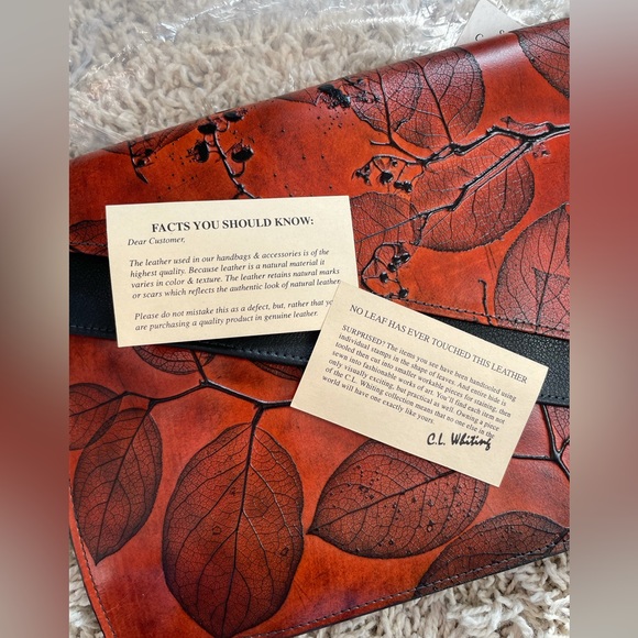 CL Whiting Leaf Leather Clutch Two Flaps - Picture 6 of 10